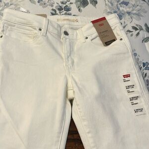 Levis 711 white skinny jeans